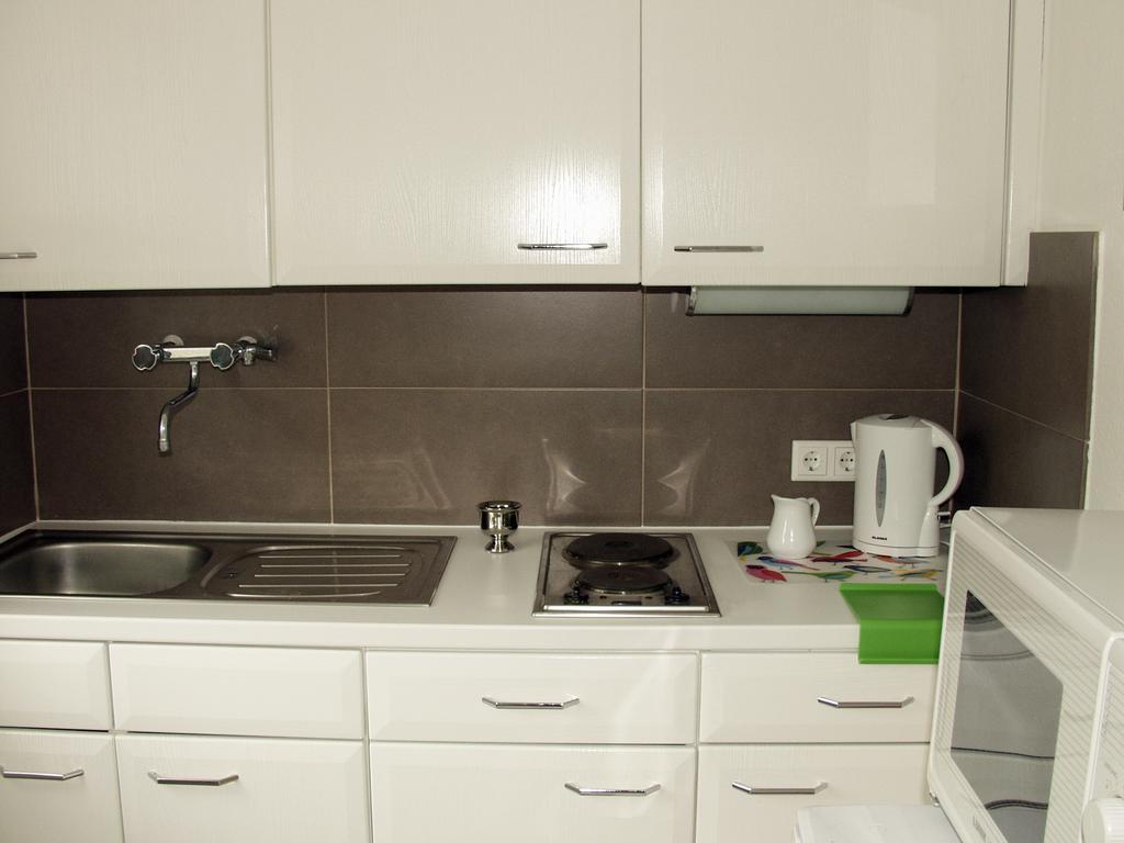 Big 1 Room Apartment - 15 Min Messe Dus Meerbusch Bagian luar foto