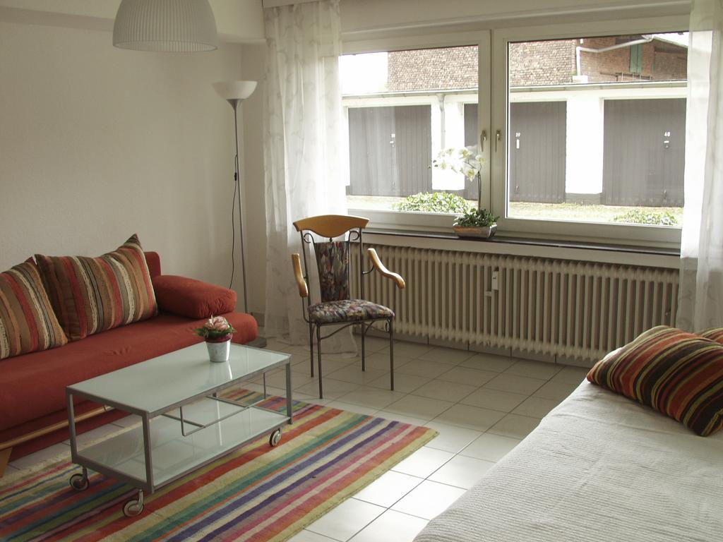 Big 1 Room Apartment - 15 Min Messe Dus Meerbusch Bagian luar foto