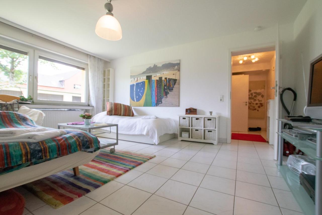 Big 1 Room Apartment - 15 Min Messe Dus Meerbusch Bagian luar foto